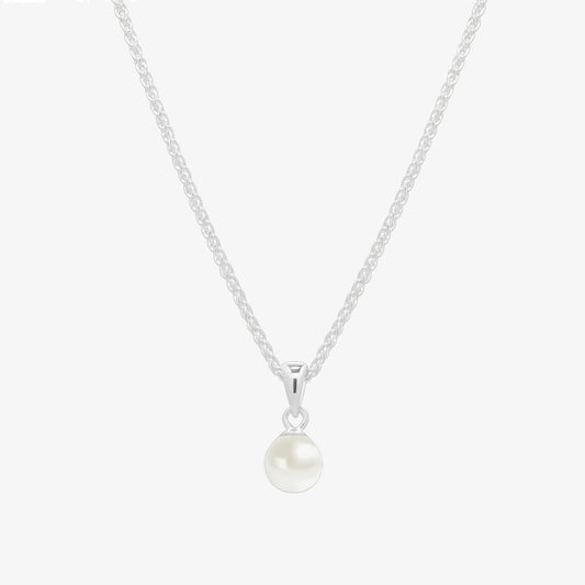 Fresh water pearl pendant necklace